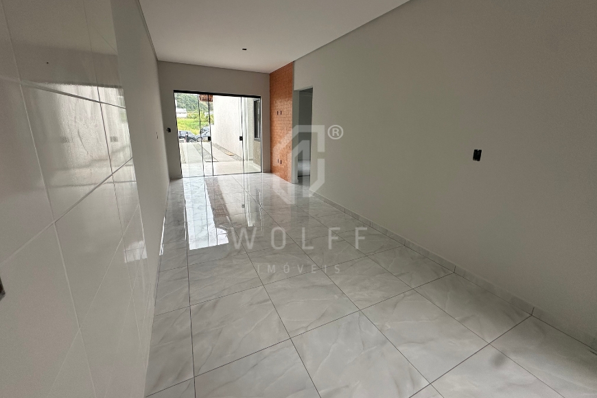 JD1822 - Casa Geminada com Espaço de terreno em Itajuba