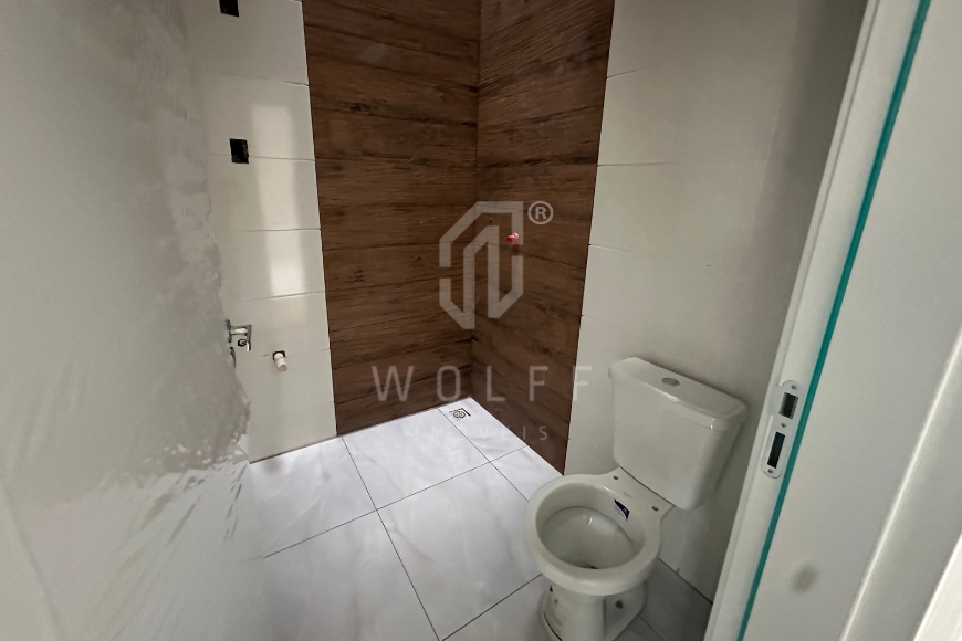 JD1822 - Casa Geminada com Espaço de terreno em Itajuba
