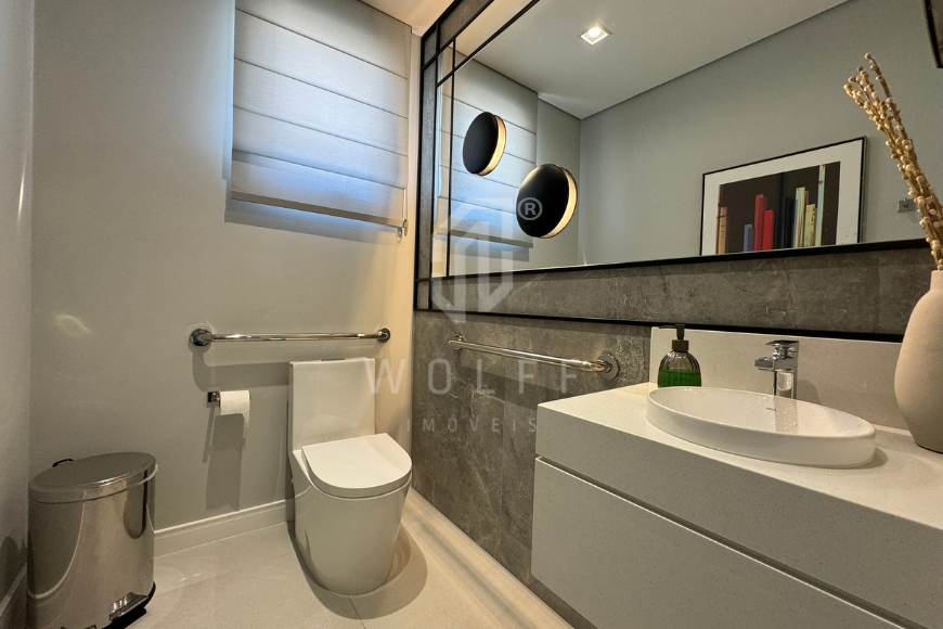 JD391 - Apartamentos de Alto Padrão com Vista Mar Definitiva no Centro