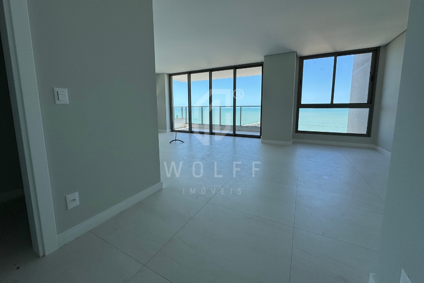 JD422 - Apartamento com incrível vista mar