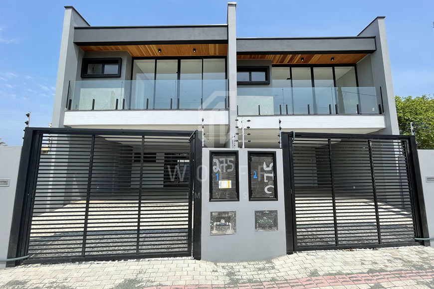 JD716 - Sobrado de Alto Padrão a 270 metros da Praia