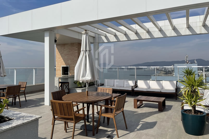 JD860 - Apartamento Finamente Mobiliado a 180 metros da praia no centro