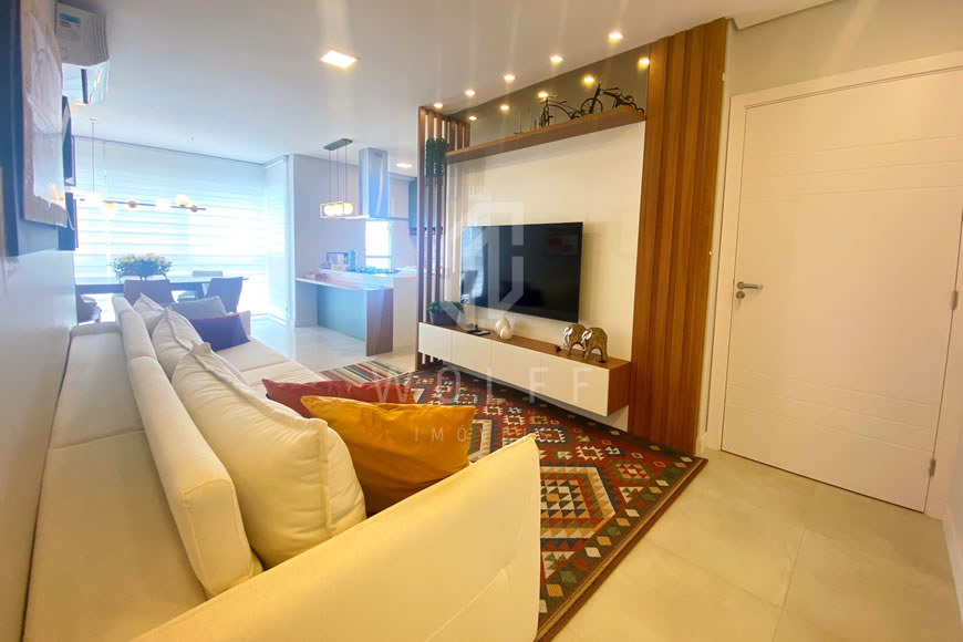 JD860 - Apartamento Finamente Mobiliado a 180 metros da praia no centro