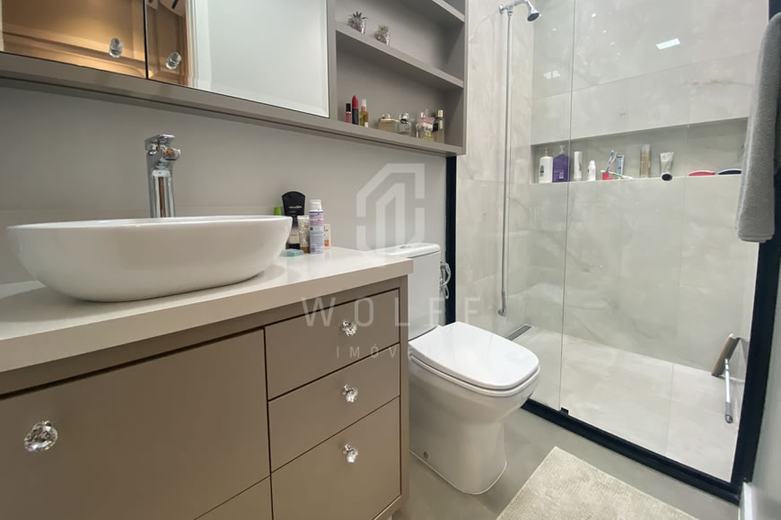 JD898 - Sobrado Mobiliado a apenas 400 metros da praia