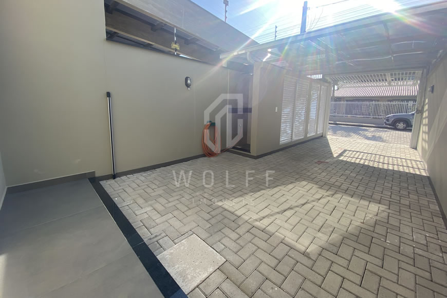 JD898 - Sobrado Mobiliado a apenas 400 metros da praia