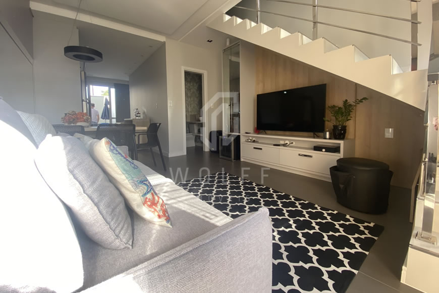 JD898 - Sobrado Mobiliado a apenas 400 metros da praia