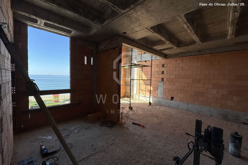 JD969 - Apartamentos Frente Mar com Vista Definitiva