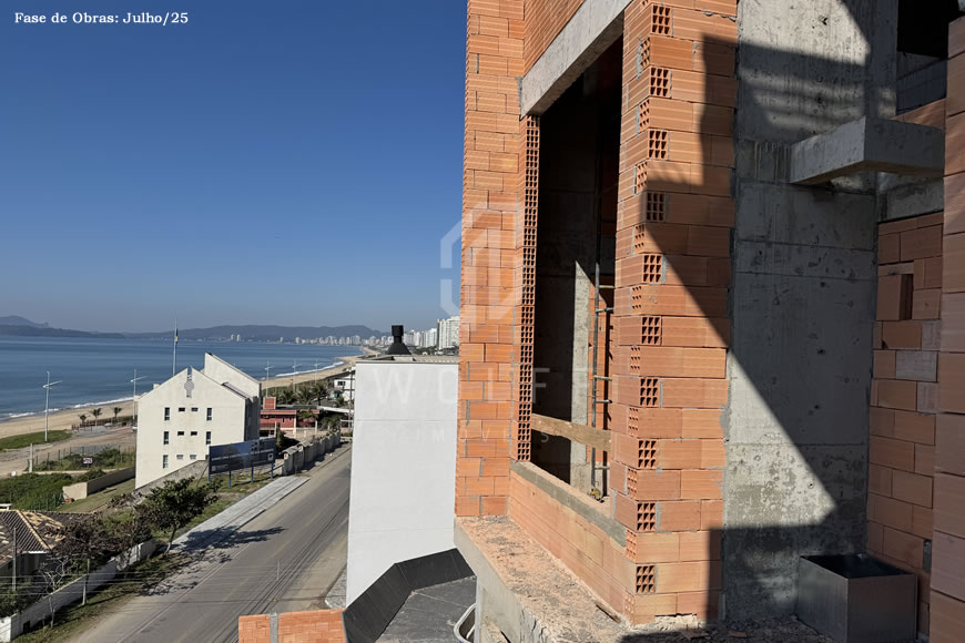 JD969 - Apartamentos Frente Mar com Vista Definitiva