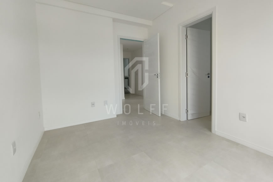 JD970 - Apartamentos a 500 metros da Praia 