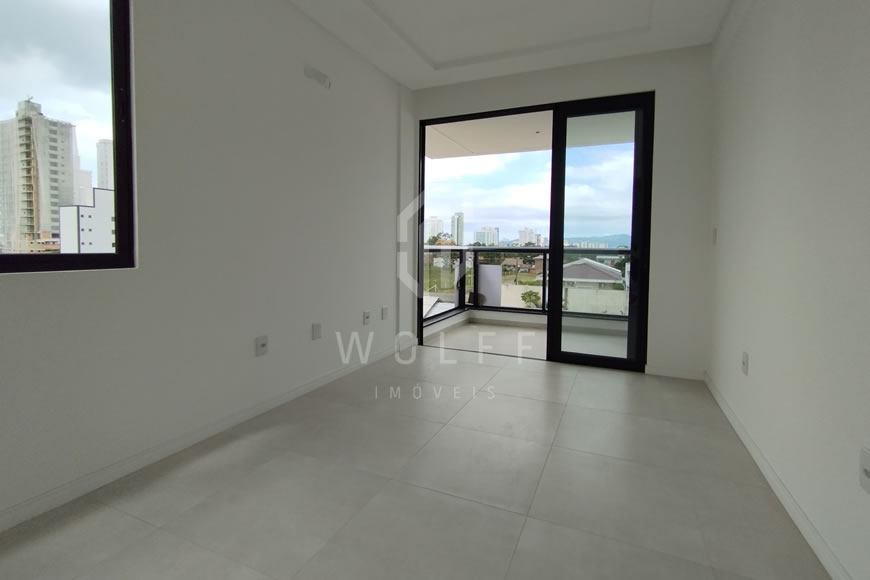 JD970 - Apartamentos a 500 metros da Praia 