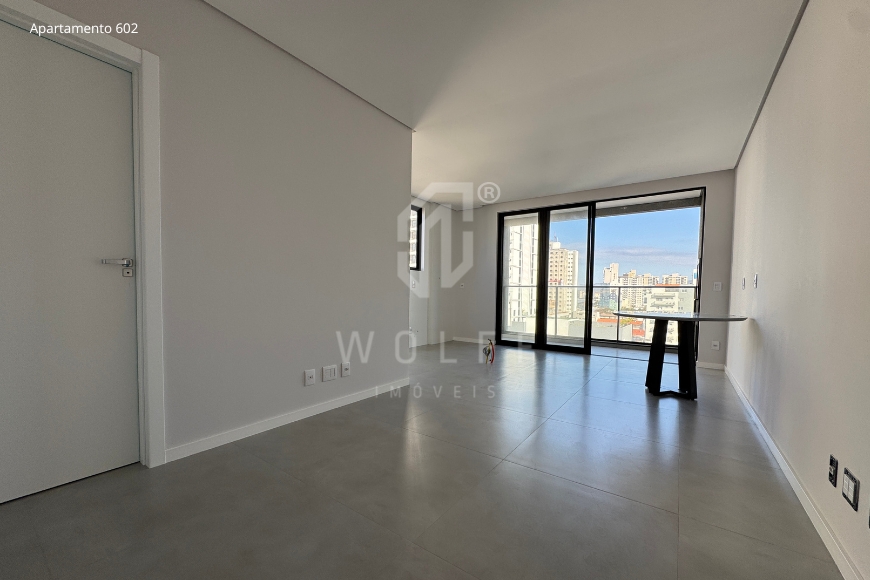 JD972 - Apartamentos a 260 metros metros da praia no Centro