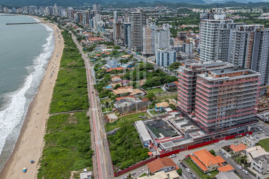 JD984 - Apartamentos em Luxuoso Empreendimento Frente Mar