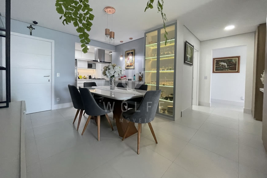 JD998 - Apartamento Frente Mar Mobiliado