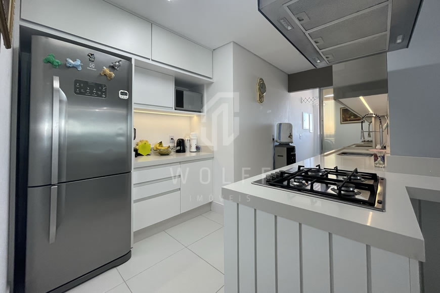 JD998 - Apartamento Frente Mar Mobiliado